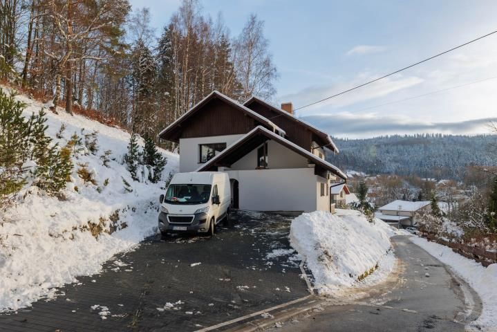 dom wolnostojący, 5 pokoi Juszczyna. Zdjęcie 5