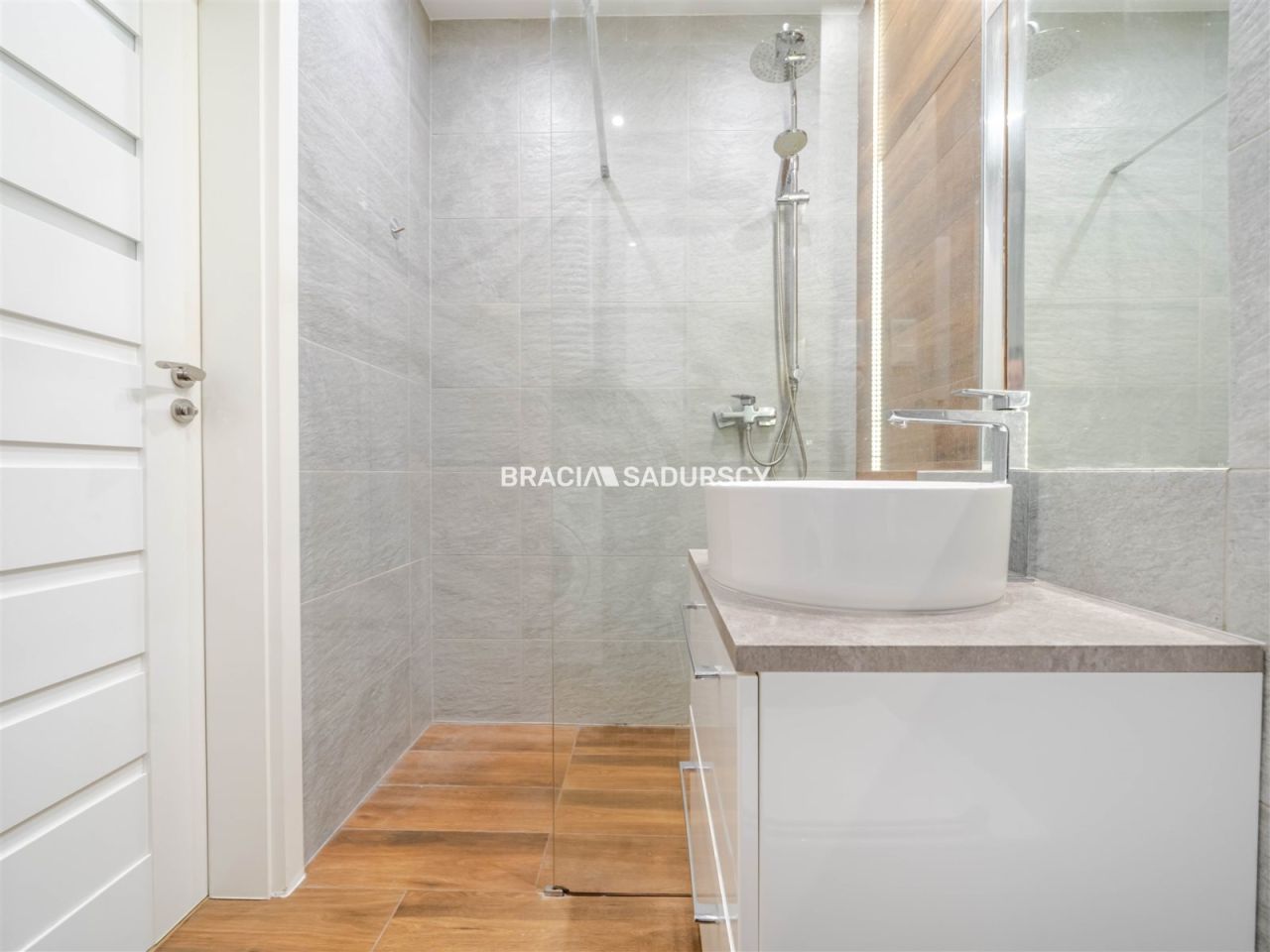 Mieszkanie 2-pokojowe Kraków Dębniki, ul. Czerwone Maki. Zdjęcie 14