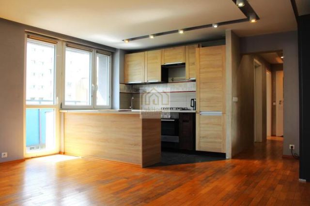 Mieszkanie 3-pokojowe Bytom, ul. Cicha. Zdjęcie 1