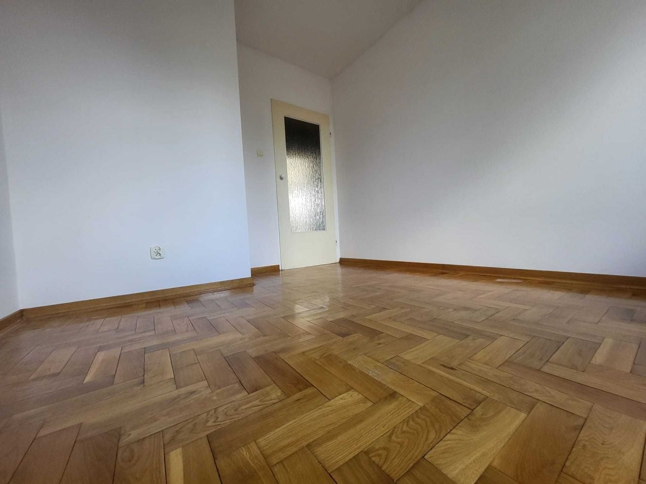 Mieszkanie 2-pokojowe Łosice. Zdjęcie 2