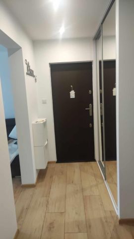 Mieszkanie 3-pokojowe Kielce Świętokrzyskie, ul. Jana Nowaka Jeziorańskiego. Zdjęcie 9