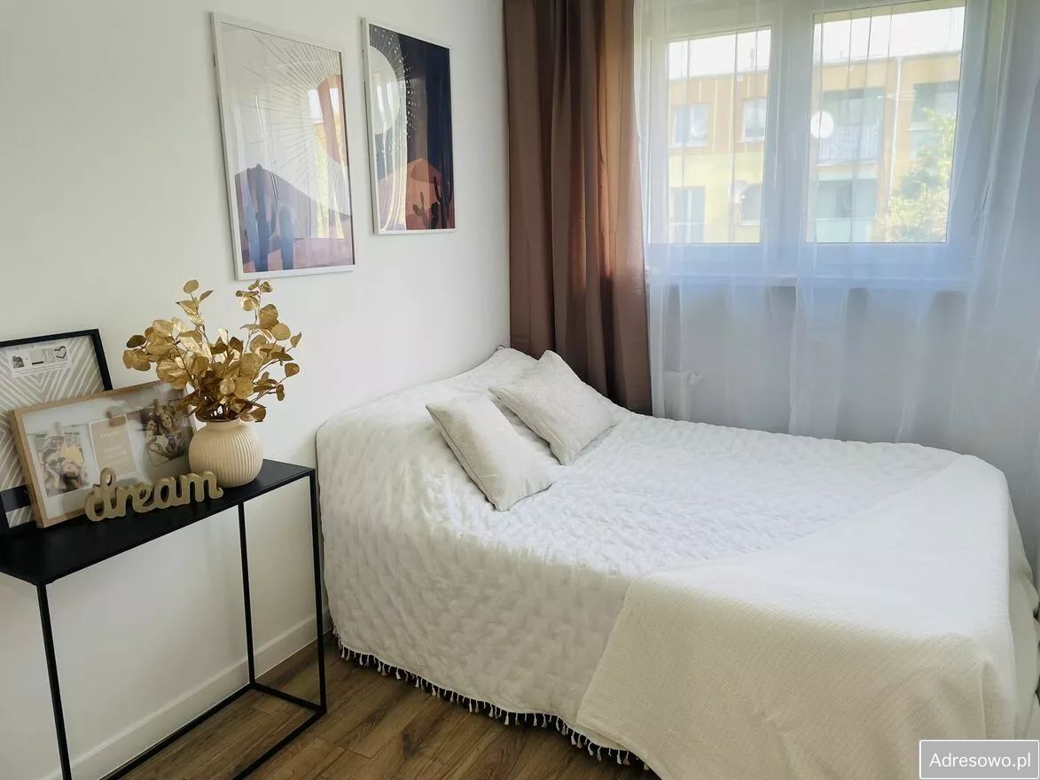 Mieszkanie 3-pokojowe Lubin Centrum, ul. Adama Mickiewicza. Zdjęcie 7