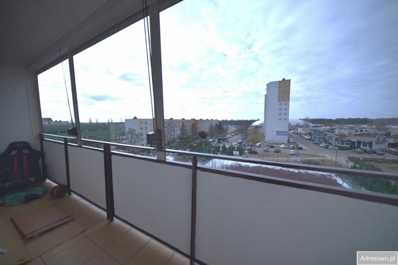 Mieszkanie 3-pokojowe Toruń Na Skarpie, ul. Stefana Srebrnego. Zdjęcie 4