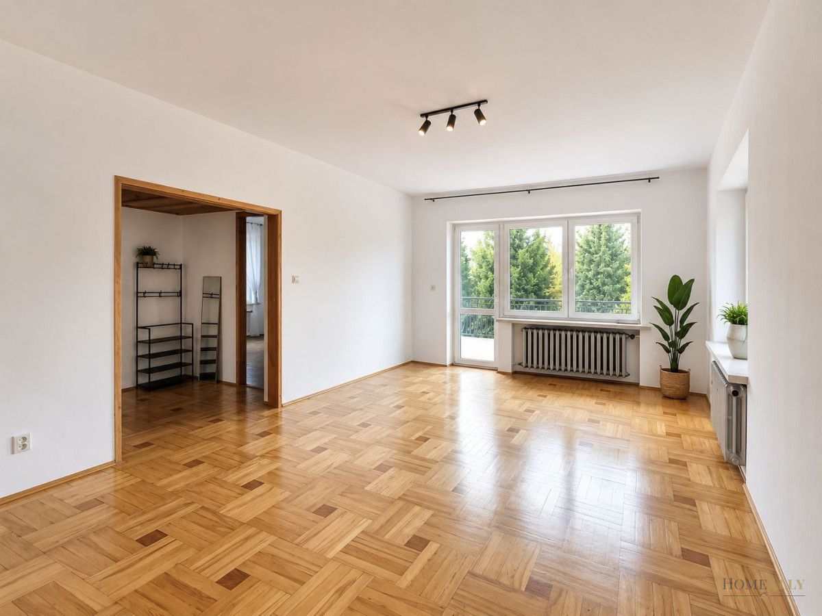 dom wolnostojący, 4 pokoje Pruszków Żbików. Zdjęcie 3
