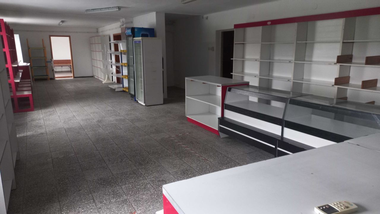 Lokal Mizerów, ul. Wyzwolenia. Zdjęcie 2