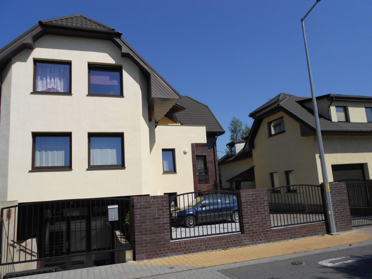 dom wolnostojący, 15 pokoi Wrocław Klecina, ul. Jeździecka. Zdjęcie 9