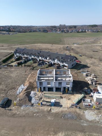 bliźniak, 5 pokoi Banino, ul. Pilotów. Zdjęcie 7