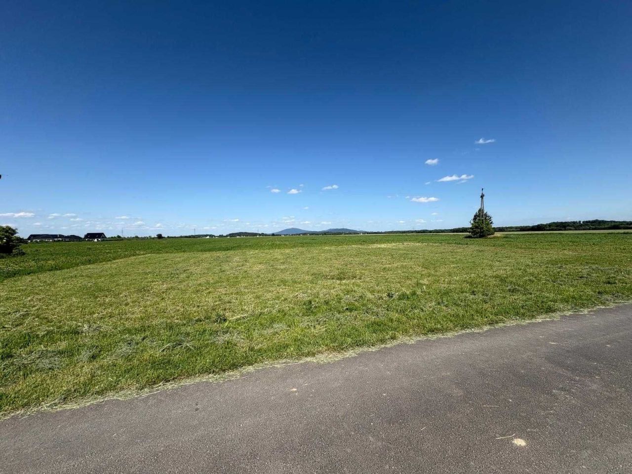 Działka budowlana Burkatów