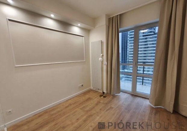 Mieszkanie 2-pokojowe Warszawa Wola, ul. Grzybowska. Zdjęcie 1