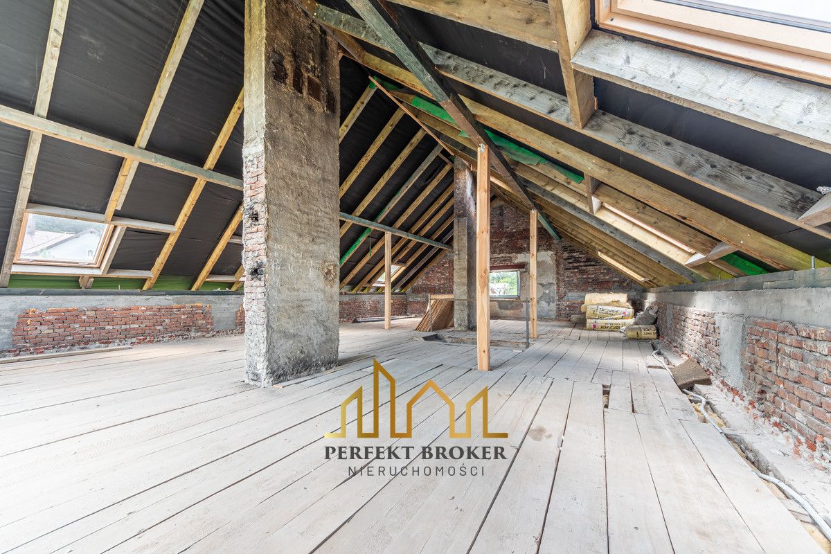 dom wolnostojący, 5 pokoi Sanok Śródmieście, ul. Szopena. Zdjęcie 9