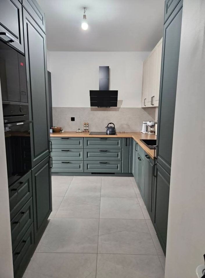 Mieszkanie 3-pokojowe Okmiany. Zdjęcie 4