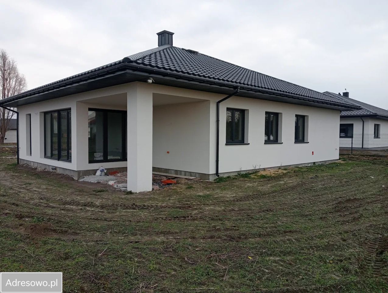 dom wolnostojący Sochaczew, ul. Kwiatowa. Zdjęcie 3