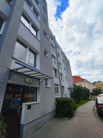 Mieszkanie 2-pokojowe Warszawa Śródmieście, ul. Niecała. Zdjęcie 13