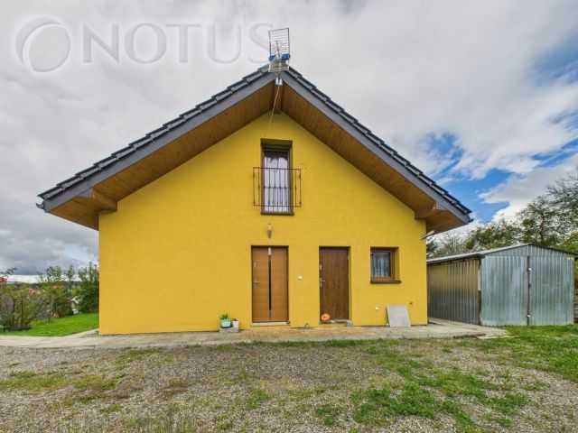 dom wolnostojący, 3 pokoje Bażanowice. Zdjęcie 1