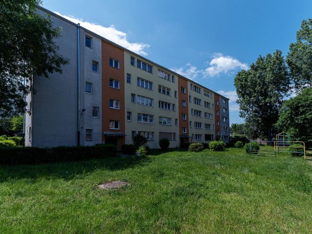 Mieszkanie 3-pokojowe Łódź Widzew, ul. Łowicka. Zdjęcie 1