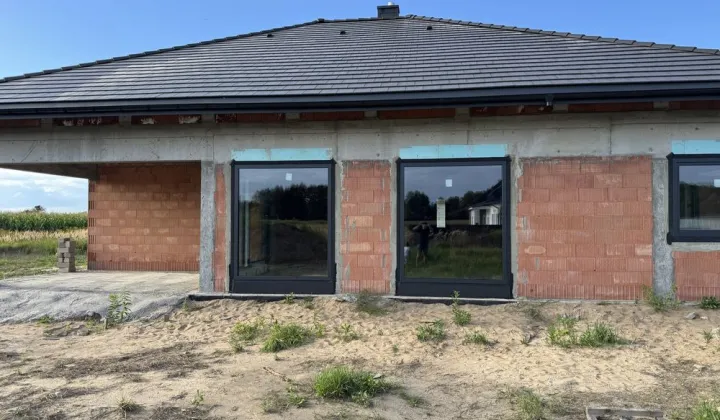 dom wolnostojący Mała Nieszawka, ul. Kręta