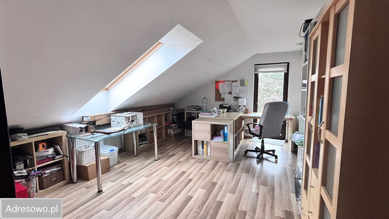 dom wolnostojący, 5 pokoi Milanówek, ul. Kazimierzowska. Zdjęcie 4