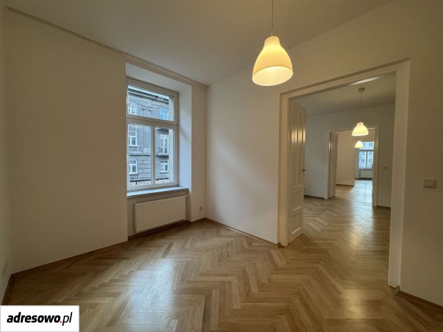 Mieszkanie 4-pokojowe Kraków Krowodrza, ul. Śląska. Zdjęcie 1