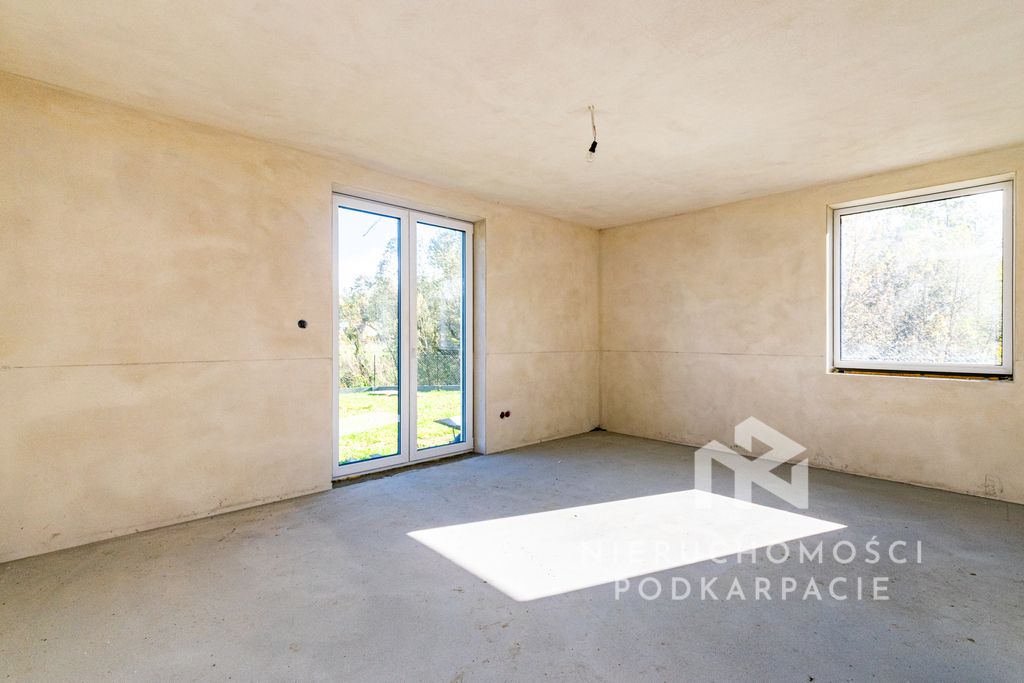 dom wolnostojący, 5 pokoi Nowy Borek. Zdjęcie 12