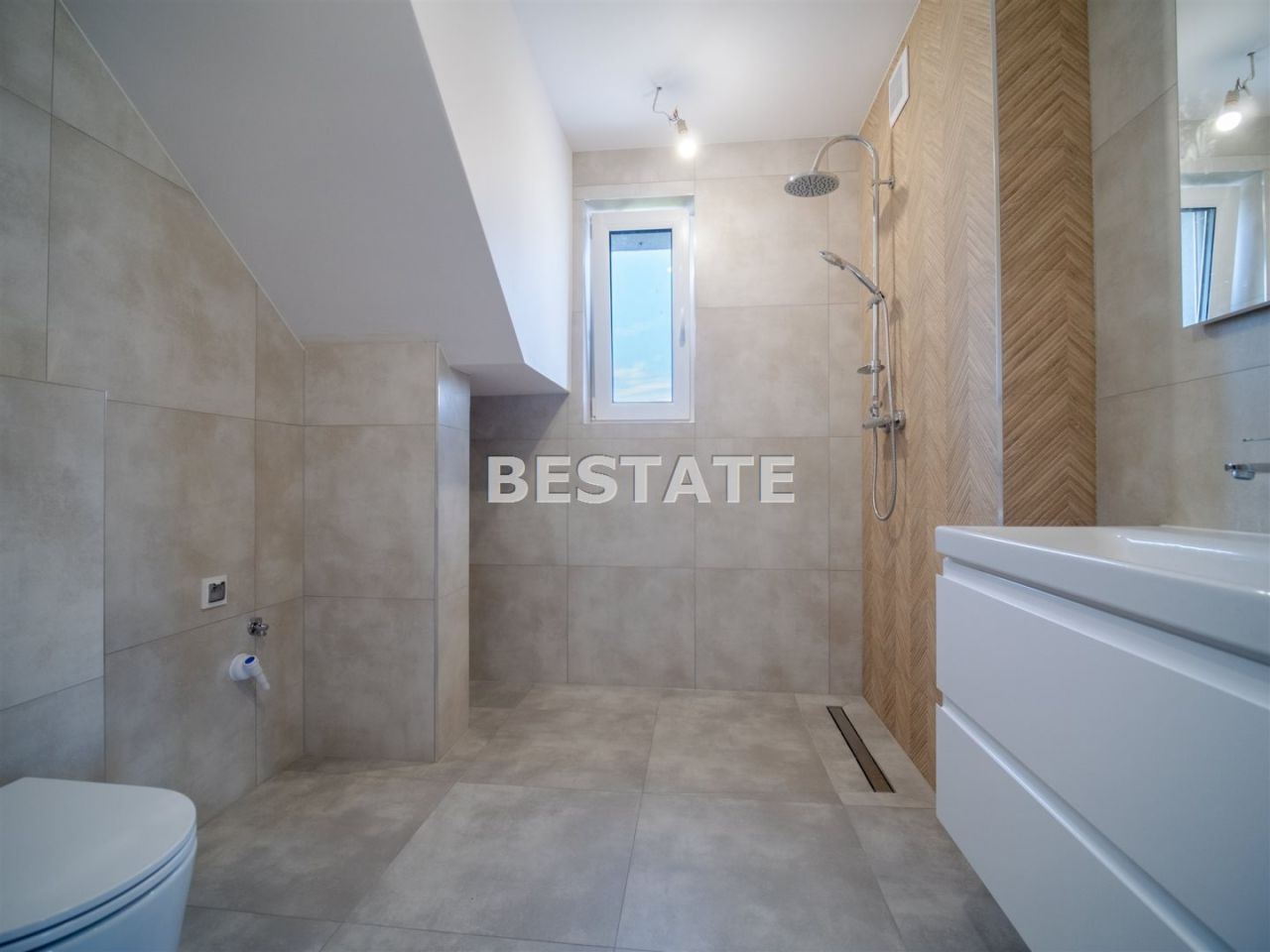 Mieszkanie 2-pokojowe Koszyce Wielkie. Zdjęcie 7