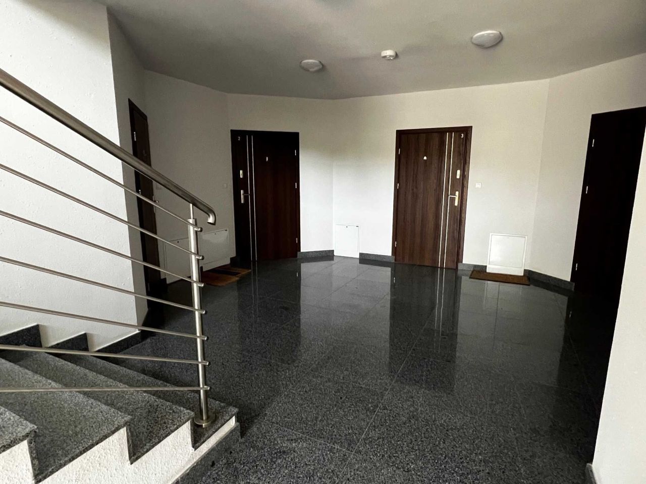 Mieszkanie 3-pokojowe Bielsko-Biała. Zdjęcie 2