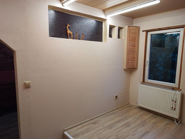 dom wolnostojący, 5 pokoi Janostrów. Zdjęcie 42