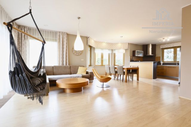 dom wolnostojący, 5 pokoi Zblewo, ul. ks. Kreffta. Zdjęcie 1