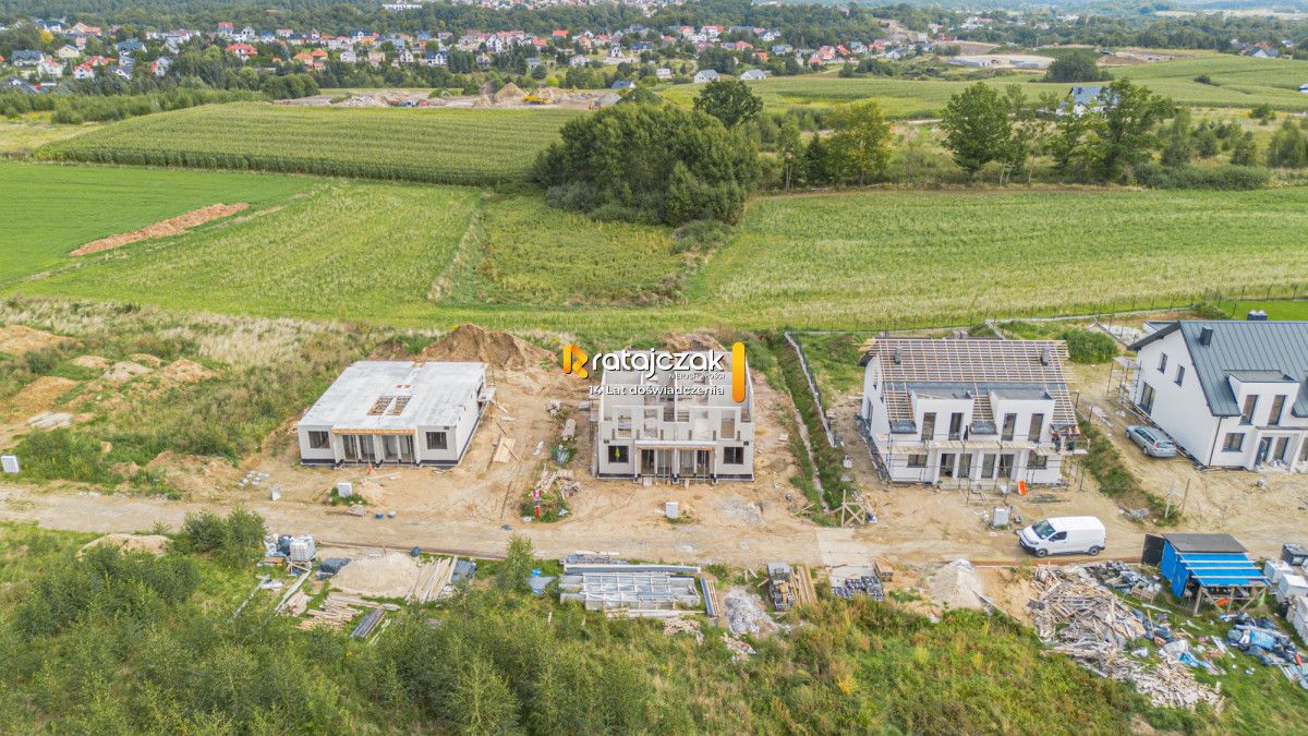 bliźniak, 5 pokoi Żukowo. Zdjęcie 23