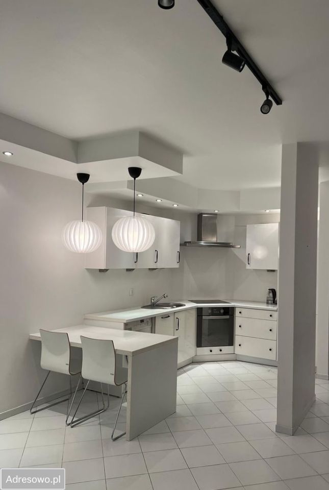 Mieszkanie 2-pokojowe Warszawa Wilanów, al. Wilanowska. Zdjęcie 3