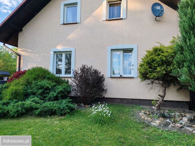 dom wolnostojący, 5 pokoi Parszów. Zdjęcie 1