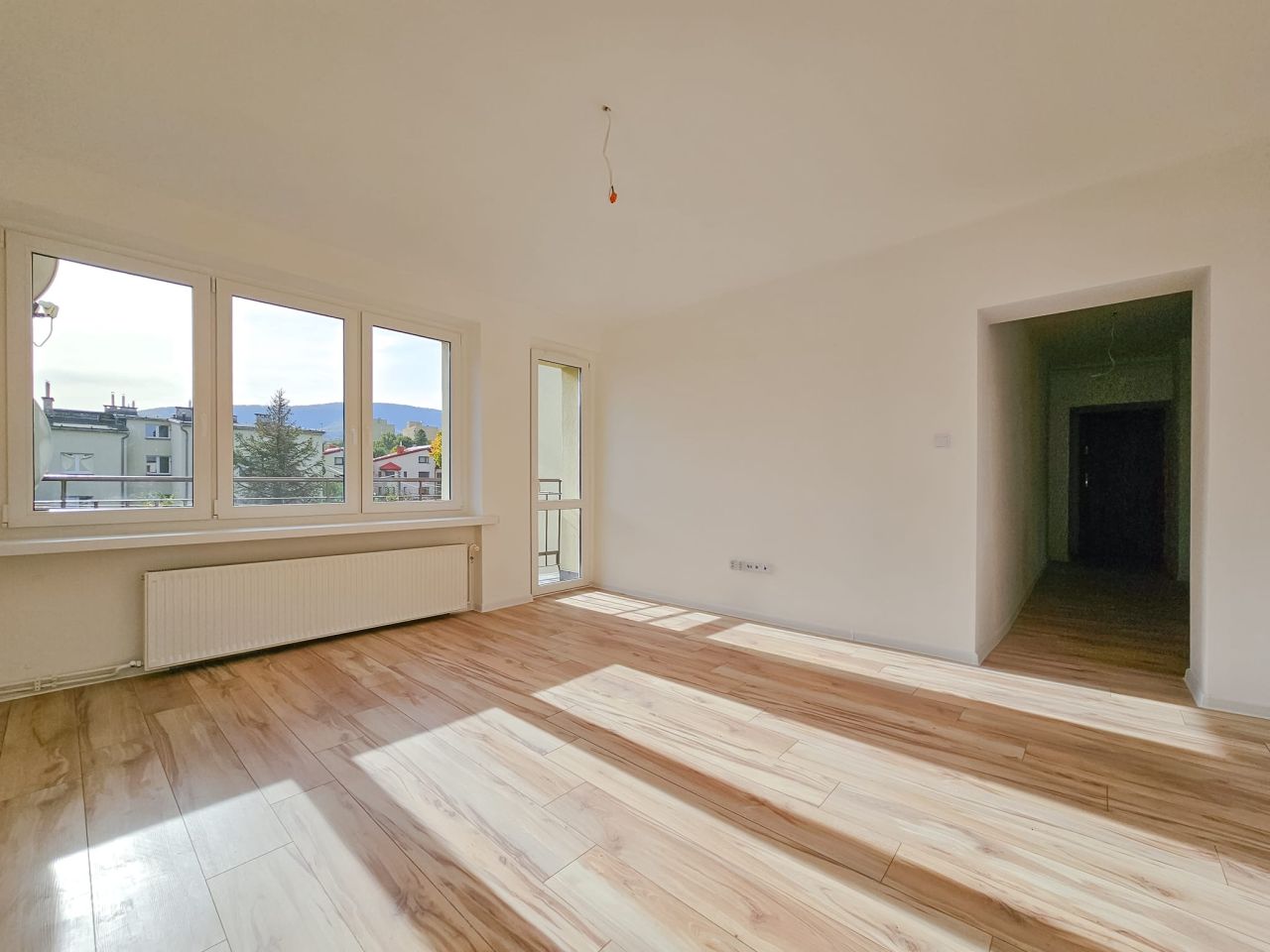 Mieszkanie 2-pokojowe Ustroń Centrum, ul. M. Konopnickiej. Zdjęcie 1