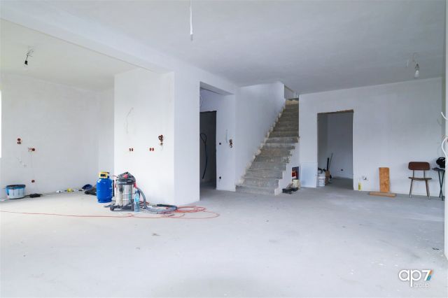 dom wolnostojący, 5 pokoi Kraków Zwierzyniec. Zdjęcie 20