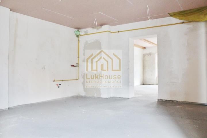 Mieszkanie 3-pokojowe Bytom Śródmieście, ul. marsz. Józefa Piłsudskiego. Zdjęcie 4