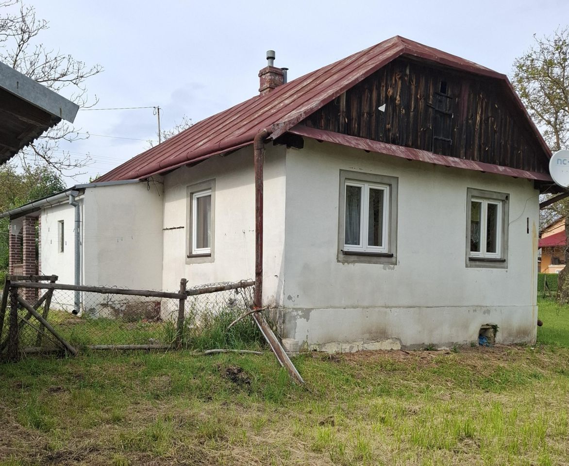 dom wolnostojący, 2 pokoje Czelatyce Dół. Zdjęcie 1