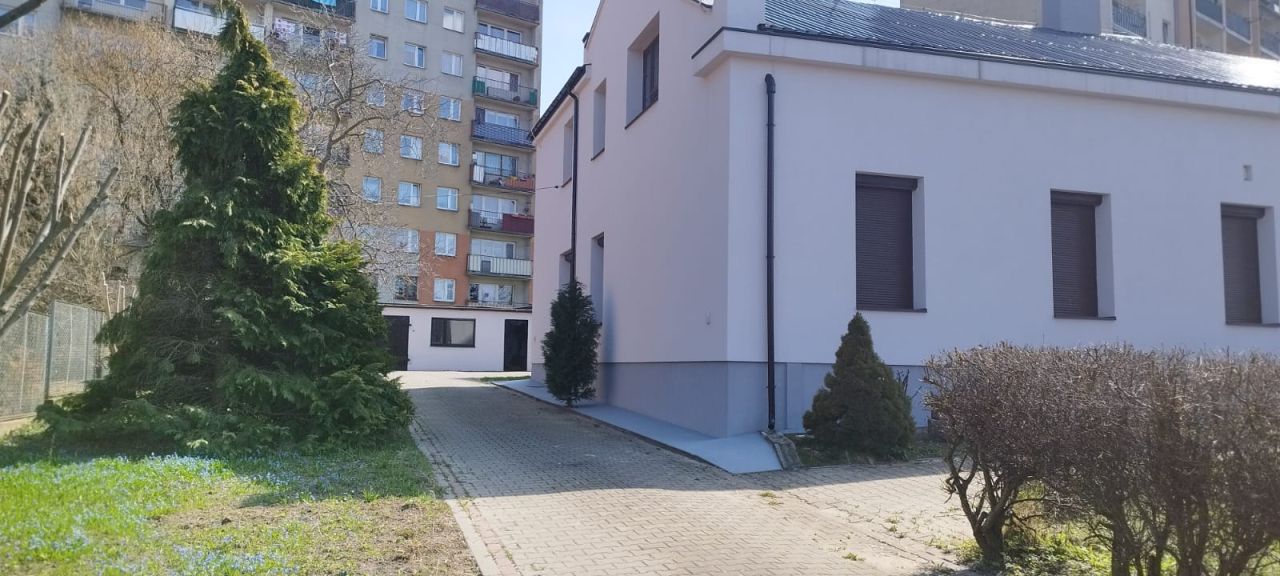 Nieruchomość komercyjna Ostrowiec Świętokrzyski Centrum, ul. Adama Wardyńskiego. Zdjęcie 5