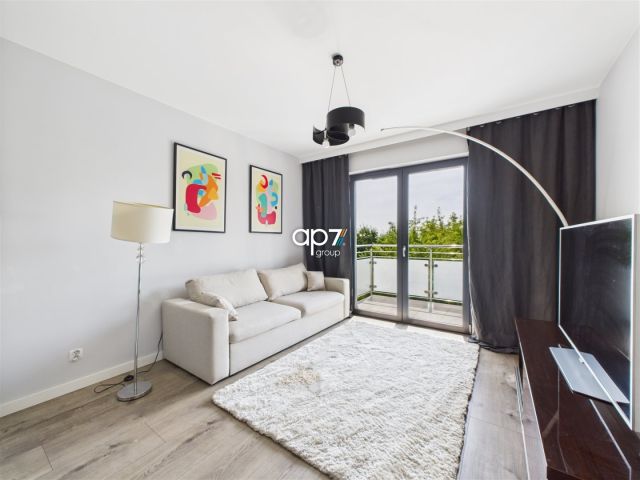 Mieszkanie 2-pokojowe Kraków Czyżyny, os. Dywizjonu 303. Zdjęcie 2