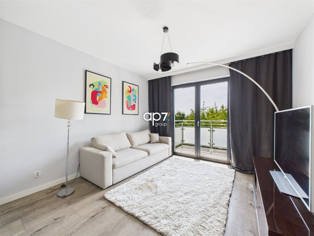 Mieszkanie 2-pokojowe Kraków Czyżyny, os. Dywizjonu 303. Zdjęcie 2