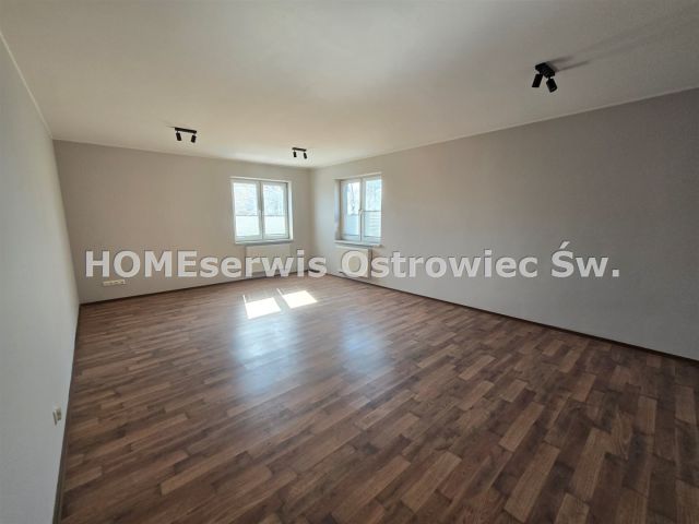 Biuro Ostrowiec Świętokrzyski Huta, ul. Jana Samsonowicza. Zdjęcie 17