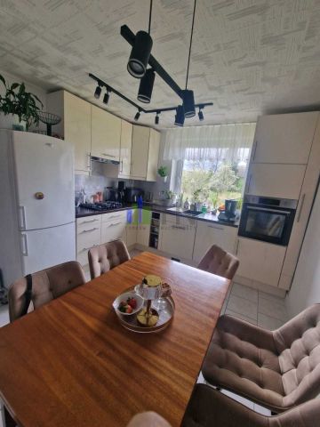 dom wolnostojący, 5 pokoi Kiełczów. Zdjęcie 5