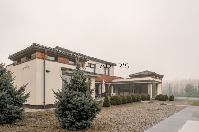 dom wolnostojący, 8 pokoi Kampinos. Zdjęcie 30