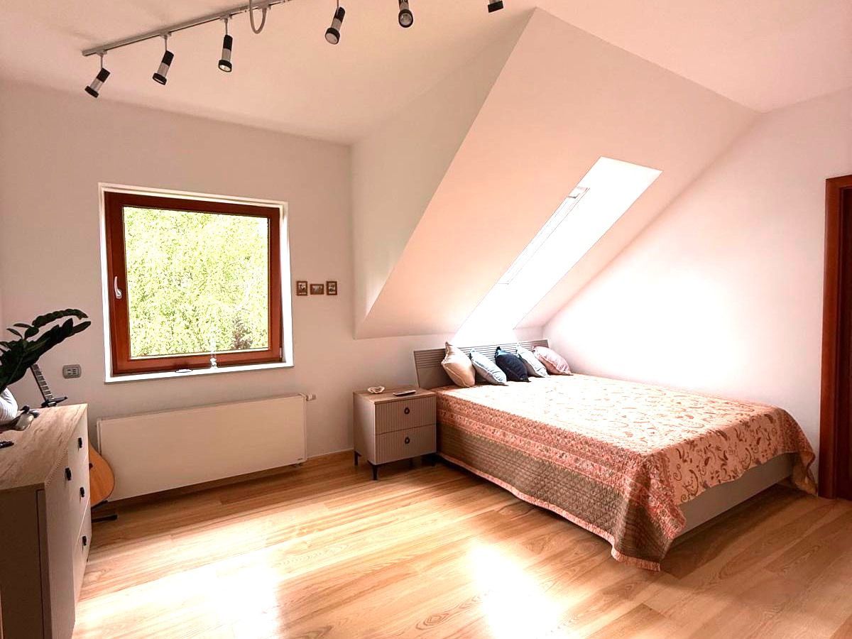 dom wolnostojący, 6 pokoi Mikołów Reta Śmiłowicka, ul. Reta Śmiłowicka. Zdjęcie 11