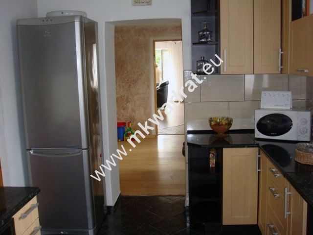 dom wolnostojący, 2 pokoje Janinów. Zdjęcie 1