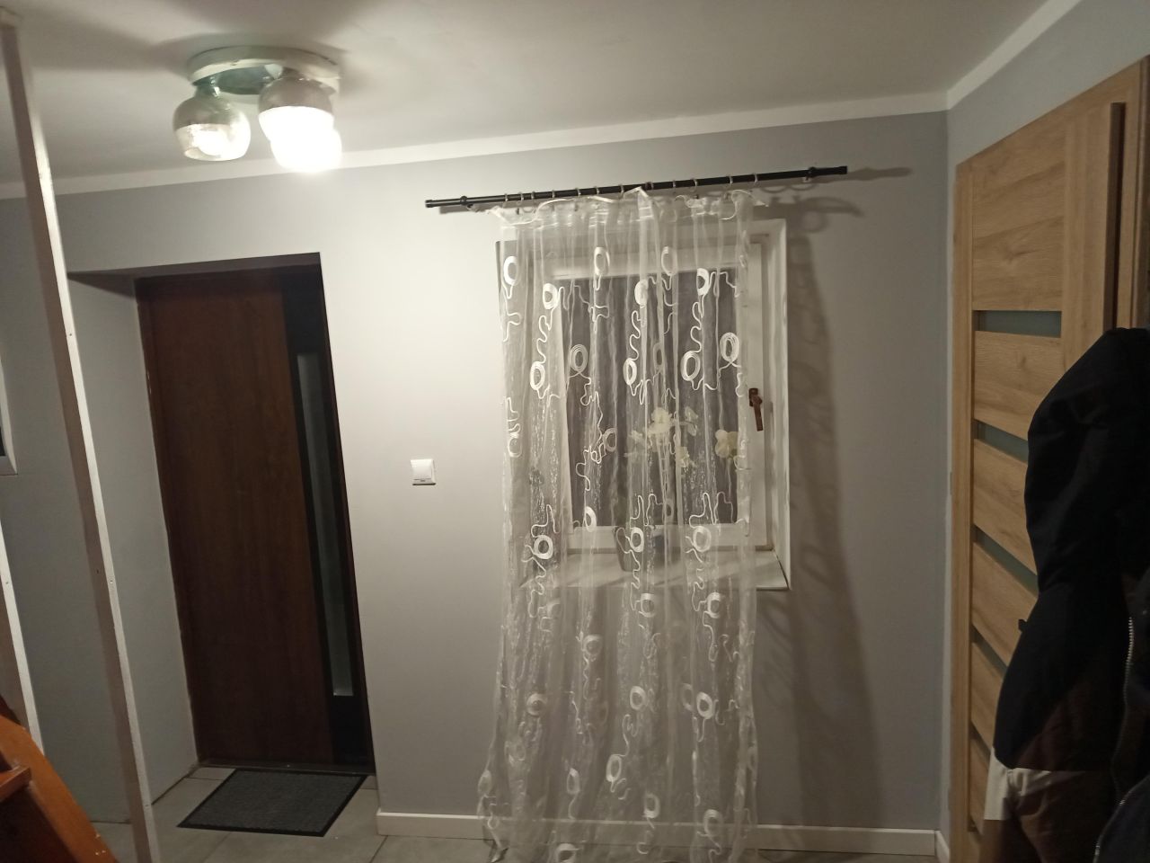 dom wolnostojący, 2 pokoje Okleśna, Brak. Zdjęcie 2