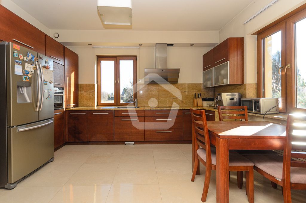 dom wolnostojący, 6 pokoi Rzeszów Budziwój, ul. Eugeniusza Kwiatkowskiego. Zdjęcie 1