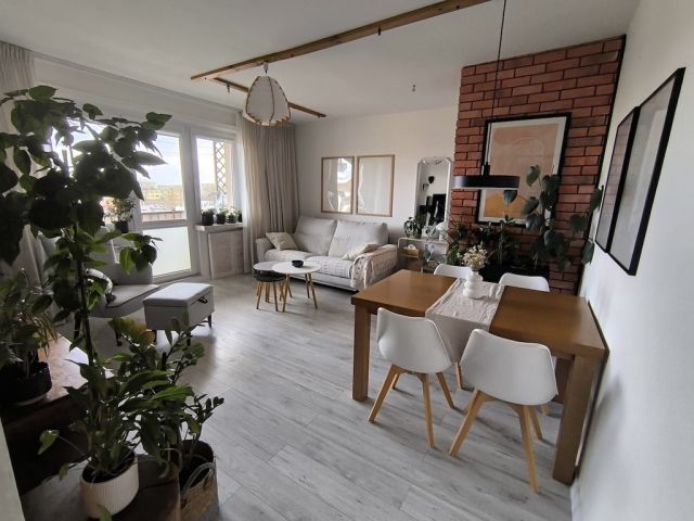 Mieszkanie 3-pokojowe Bełchatów, os. Żołnierzy POW. Zdjęcie 3