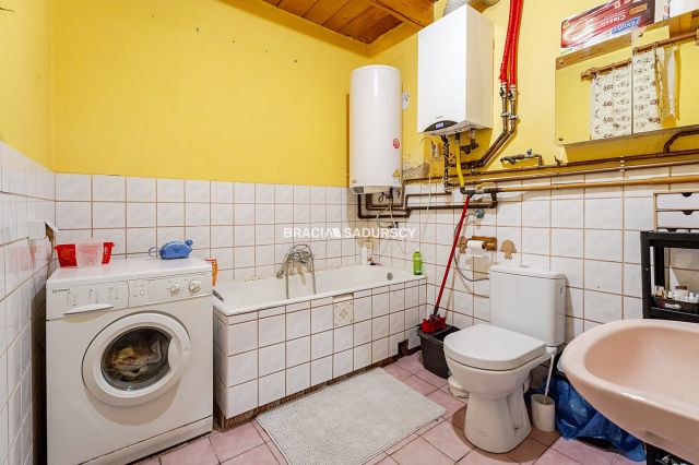 bliźniak, 5 pokoi Libertów, ul. Sportowców. Zdjęcie 12