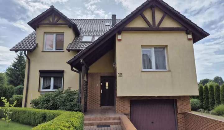 dom wolnostojący, 6 pokoi Strzeszów, ul. Polna