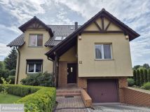 dom wolnostojący, 6 pokoi Strzeszów, ul. Polna