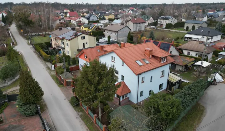 dom wolnostojący, 12 pokoi Sade Budy, ul. Polna