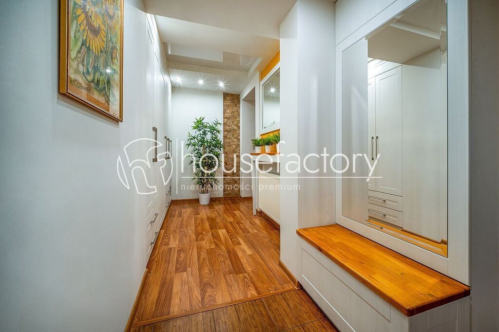 Mieszkanie 4-pokojowe Łódź, ul. Piotrkowska. Zdjęcie 3